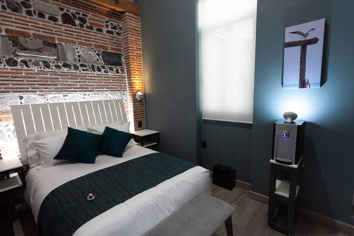 1 bedroom, free minibar, in-room safe, desk