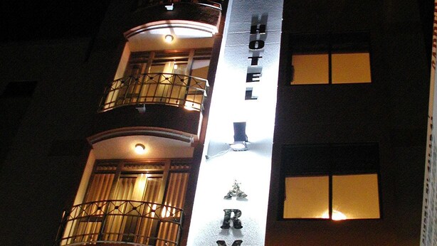 Front of property - Hotel Armont (Calarcá)