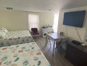 Free WiFi, bed sheets