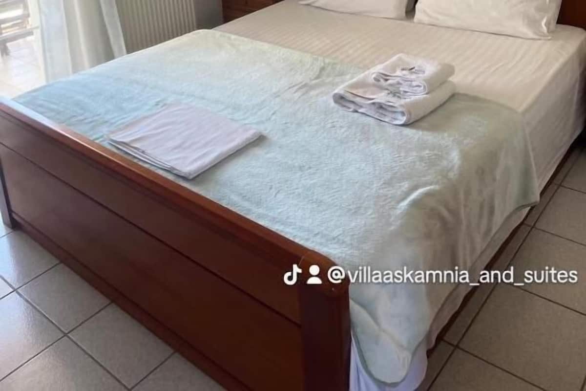 Suíte clássica, 1 quarto | Lençóis italianos Frette, roupas de cama premium, edredons de pluma