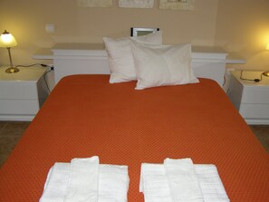 3 chambres, bureau, fer et planche à repasser, Wi-Fi