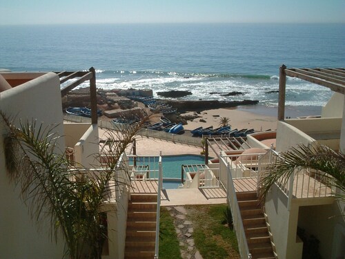 BEAUTIFUL APARTMENT IN SEASIDE 