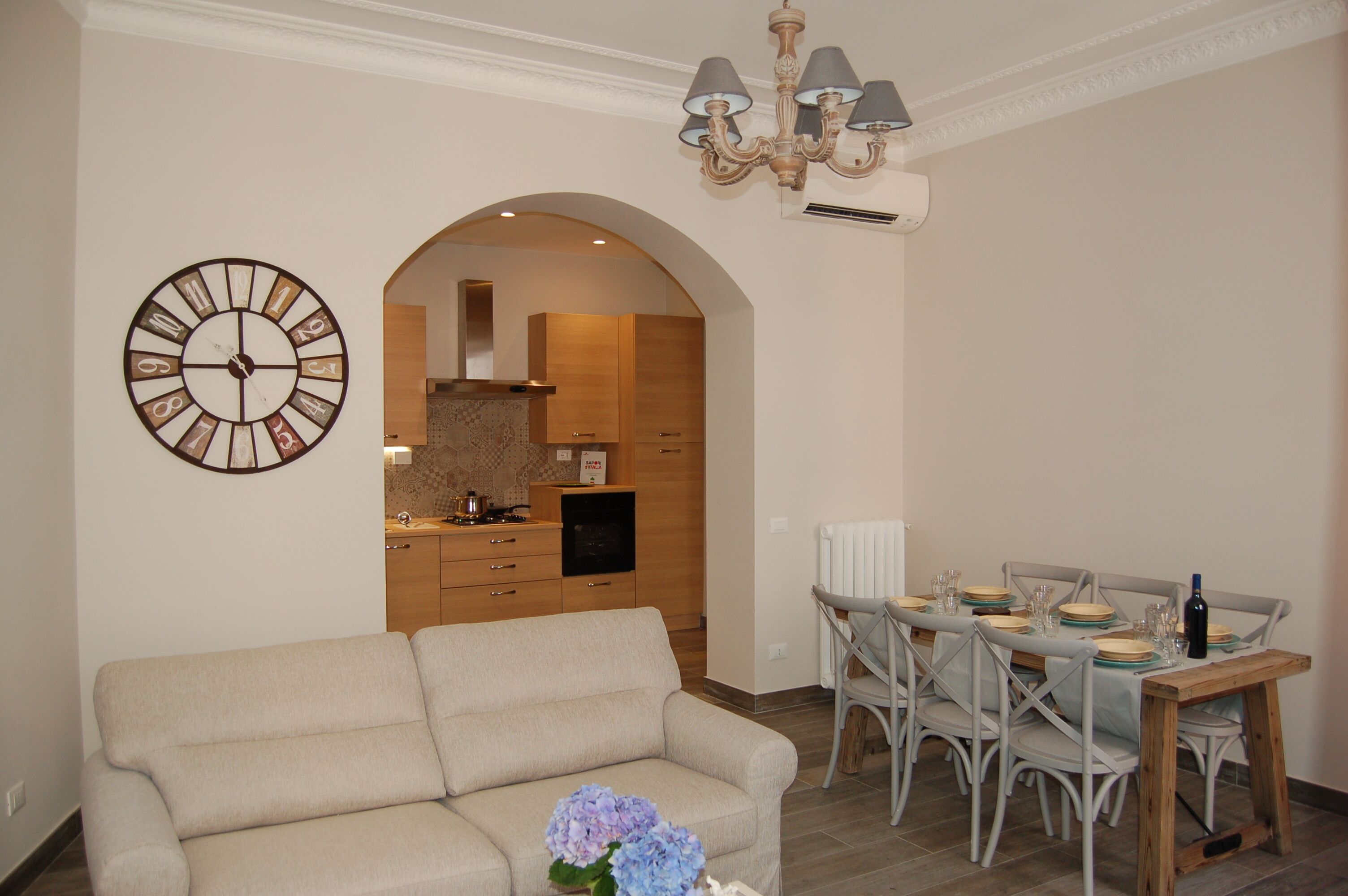 Televisión, estéreo