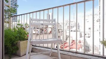 Design Apartment, 1 Bedroom | Balcony