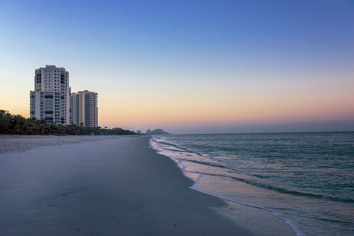 Photo 43 of 4BR 3BA - King Suite - Heated Pool&Spa - Walk or bike to Vanderbilt Beach