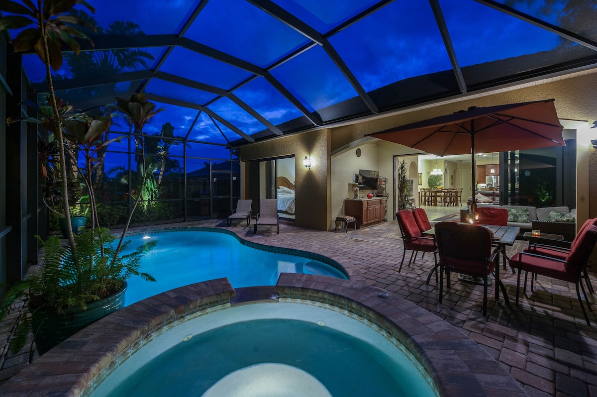 Photo 2 of 4BR 3BA - King Suite - Heated Pool&Spa - Walk or bike to Vanderbilt Beach