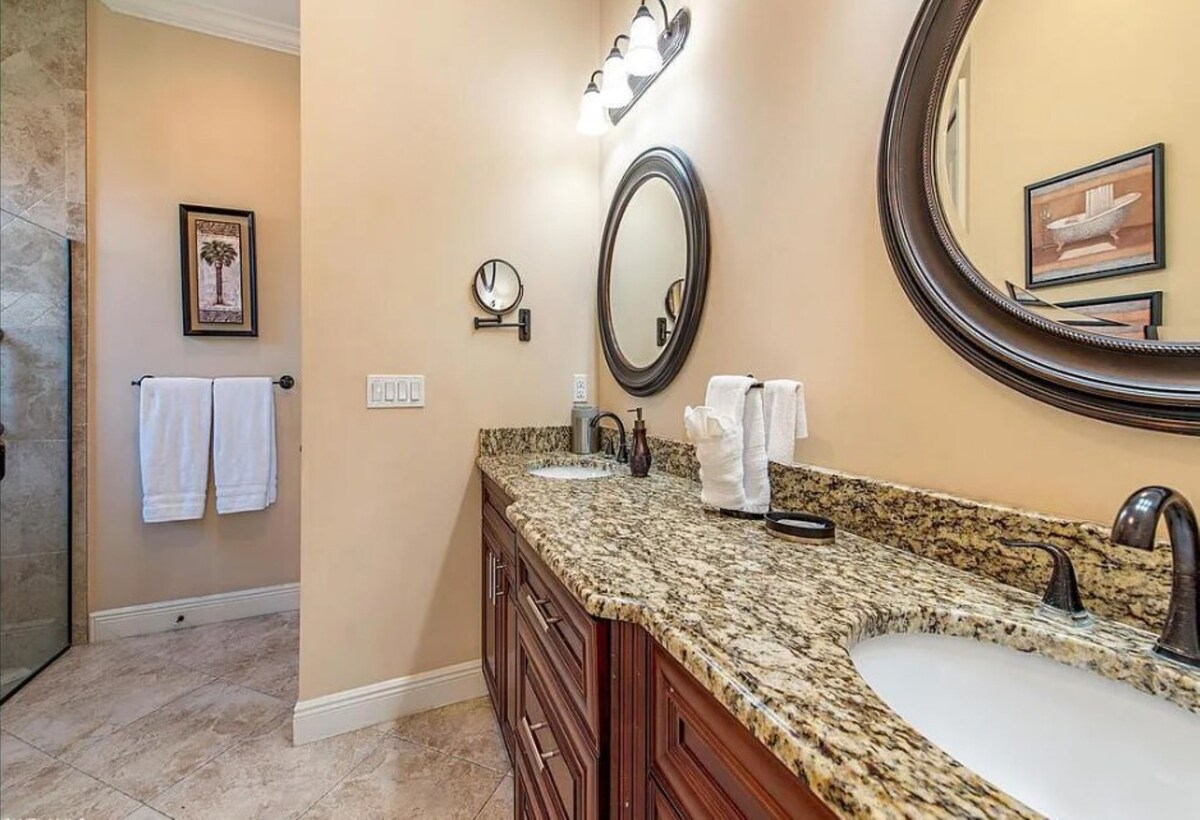 Photo 16 of 4BR 3BA - King Suite - Heated Pool&Spa - Walk or bike to Vanderbilt Beach