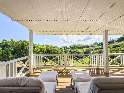 Spectacular “Seabreeze” view