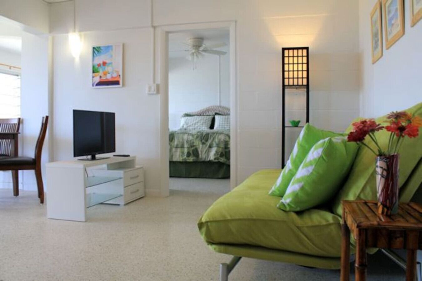 1 chambre, coffres-forts dans les chambres, bureau