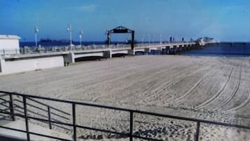 Beach nearby, beach towels