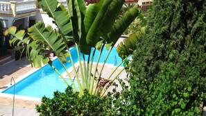 Piscine extérieure, piscine chauffée