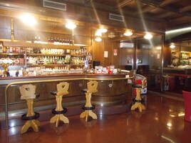 Bar (en la propiedad)