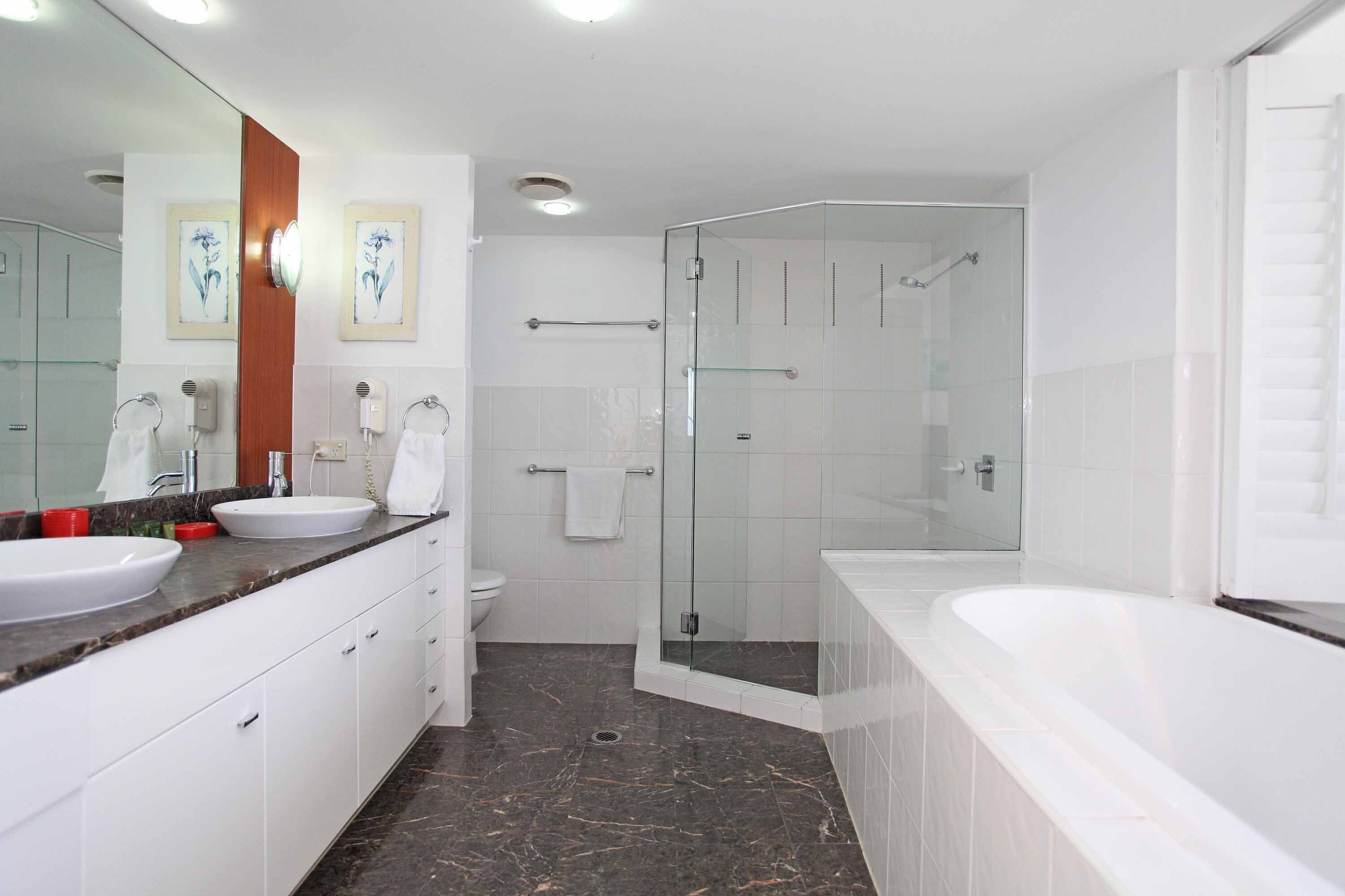Chevron Renaissance Sub Penthouse Ocean & River Views — image 11