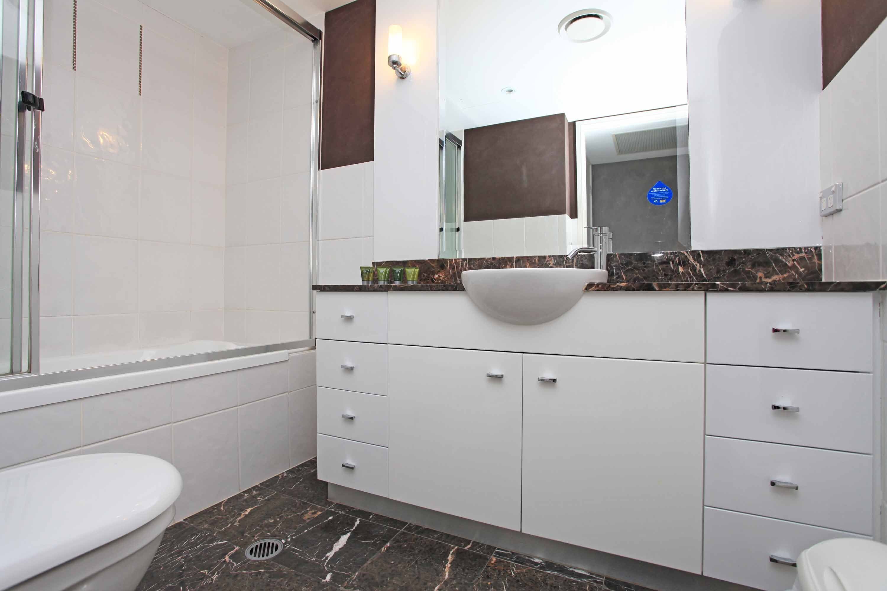 Chevron Renaissance Ocean View — image 10