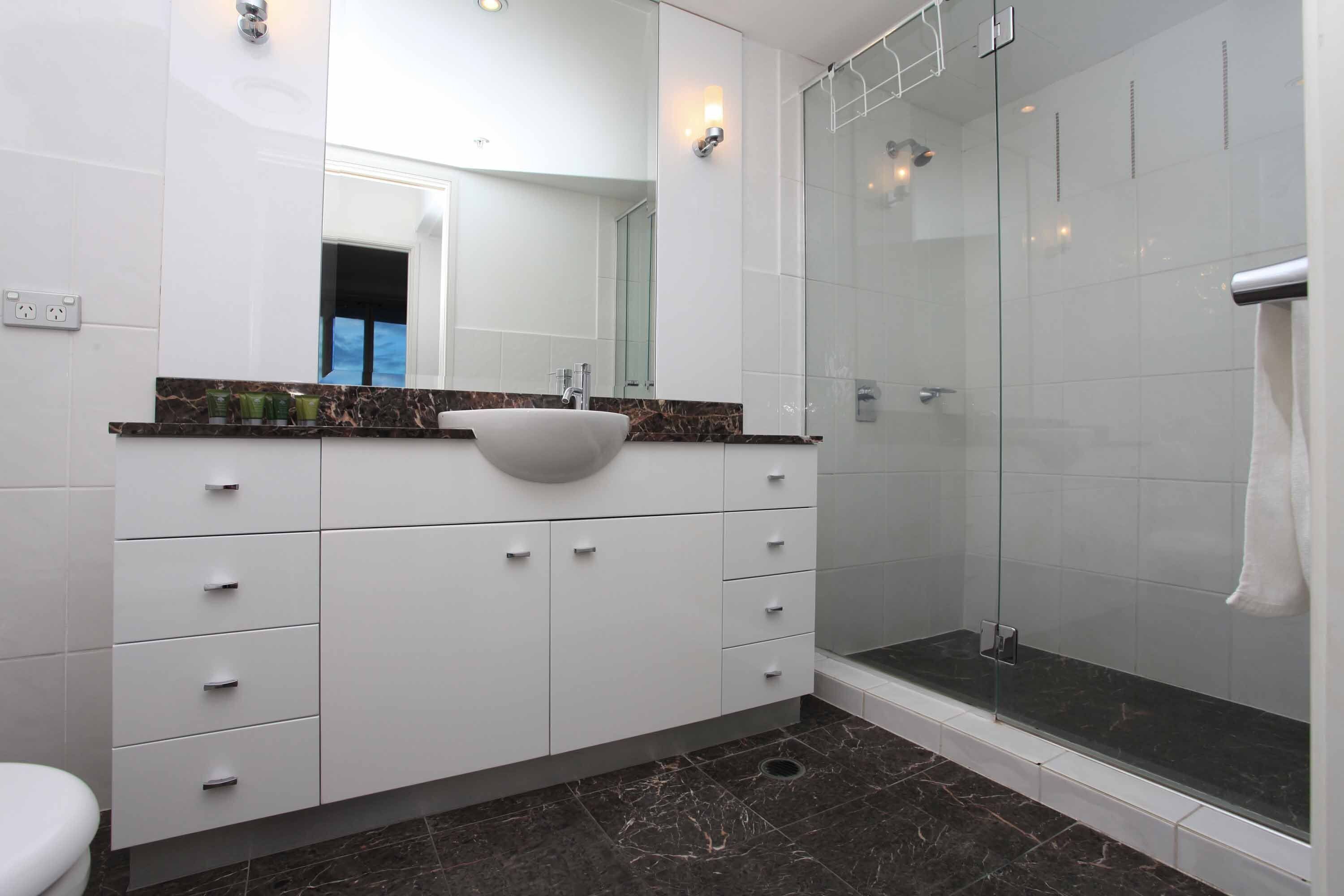 Chevron Renaissance Level 16 Ocean View 2 bedrooms 2 bathrooms