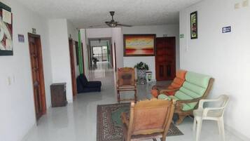 منطقة الجلوس في الردهة