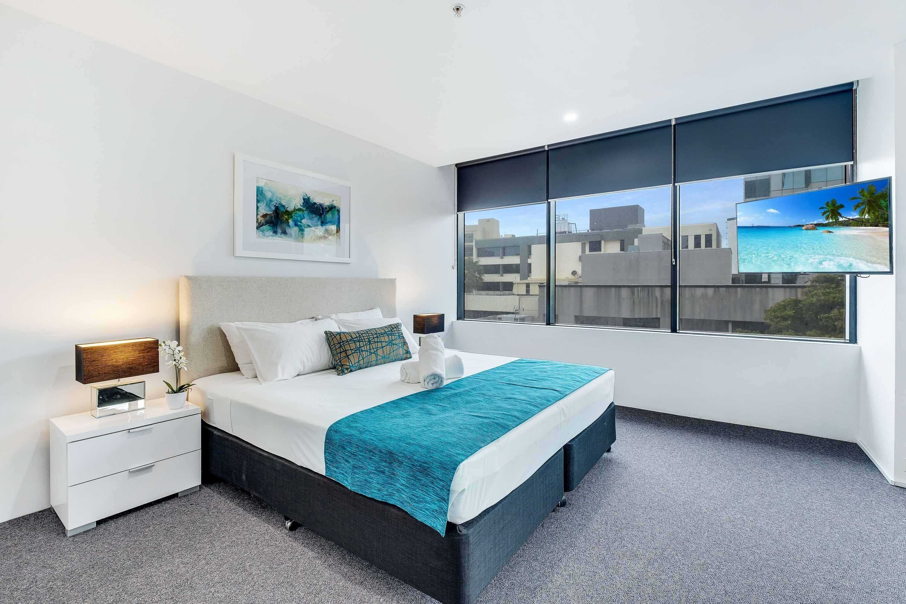 Circle On Cavill Urban Level 3 City View