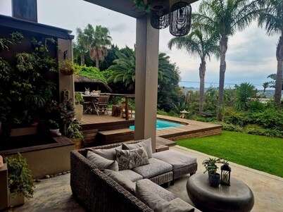 Sunny family home in the winelands