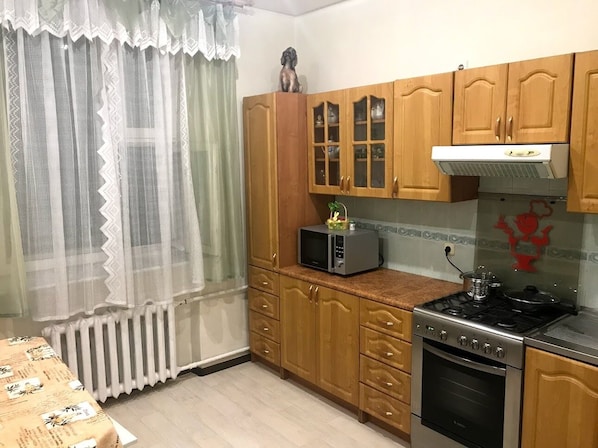 Fridge, microwave, oven, electric kettle