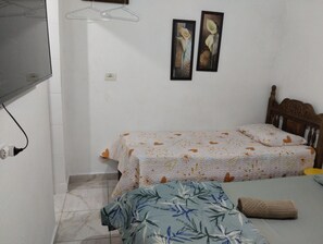 1 habitación, wifi gratis y ropa de cama