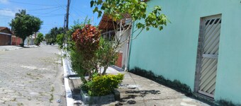 SUITE COMPLETO CON FRIGOBAR, INDEPENDIENTE, VACA PARA COCHE