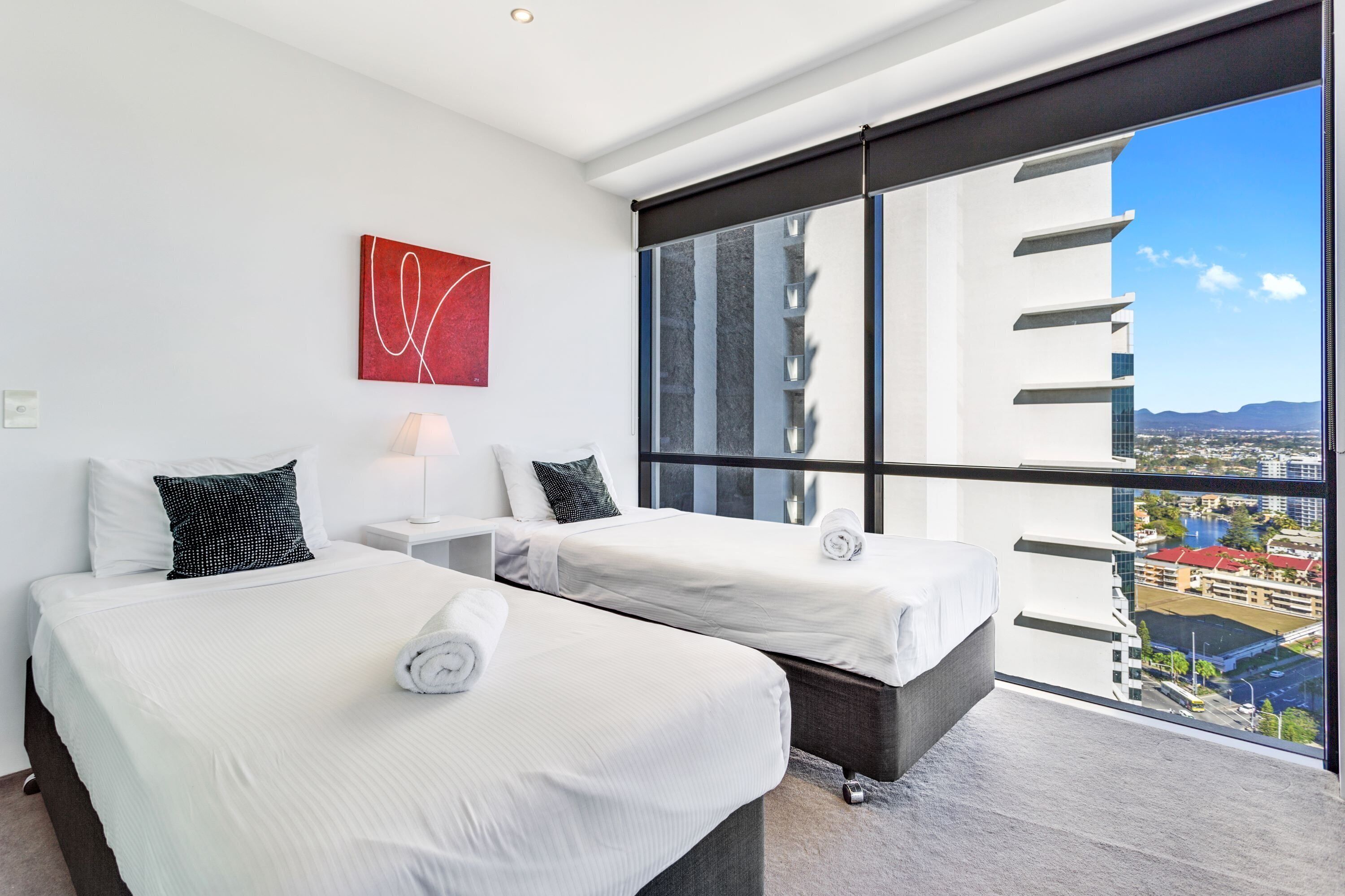 Circle on Cavill Level 22 River View