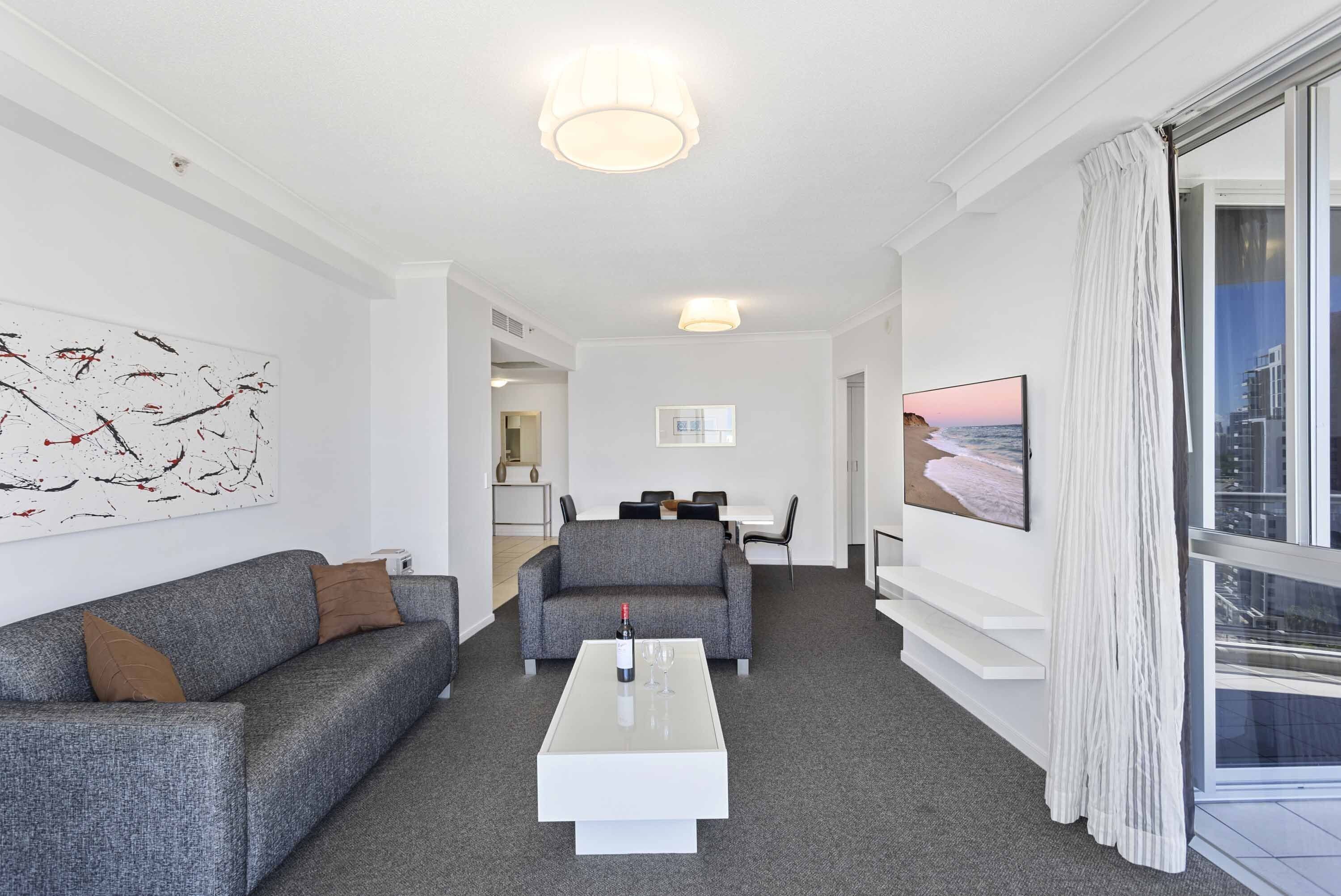 Chevron Renaissance Ocean View — image 11