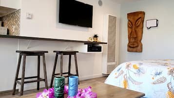 1 bedroom, iron/ironing board, WiFi, bed sheets