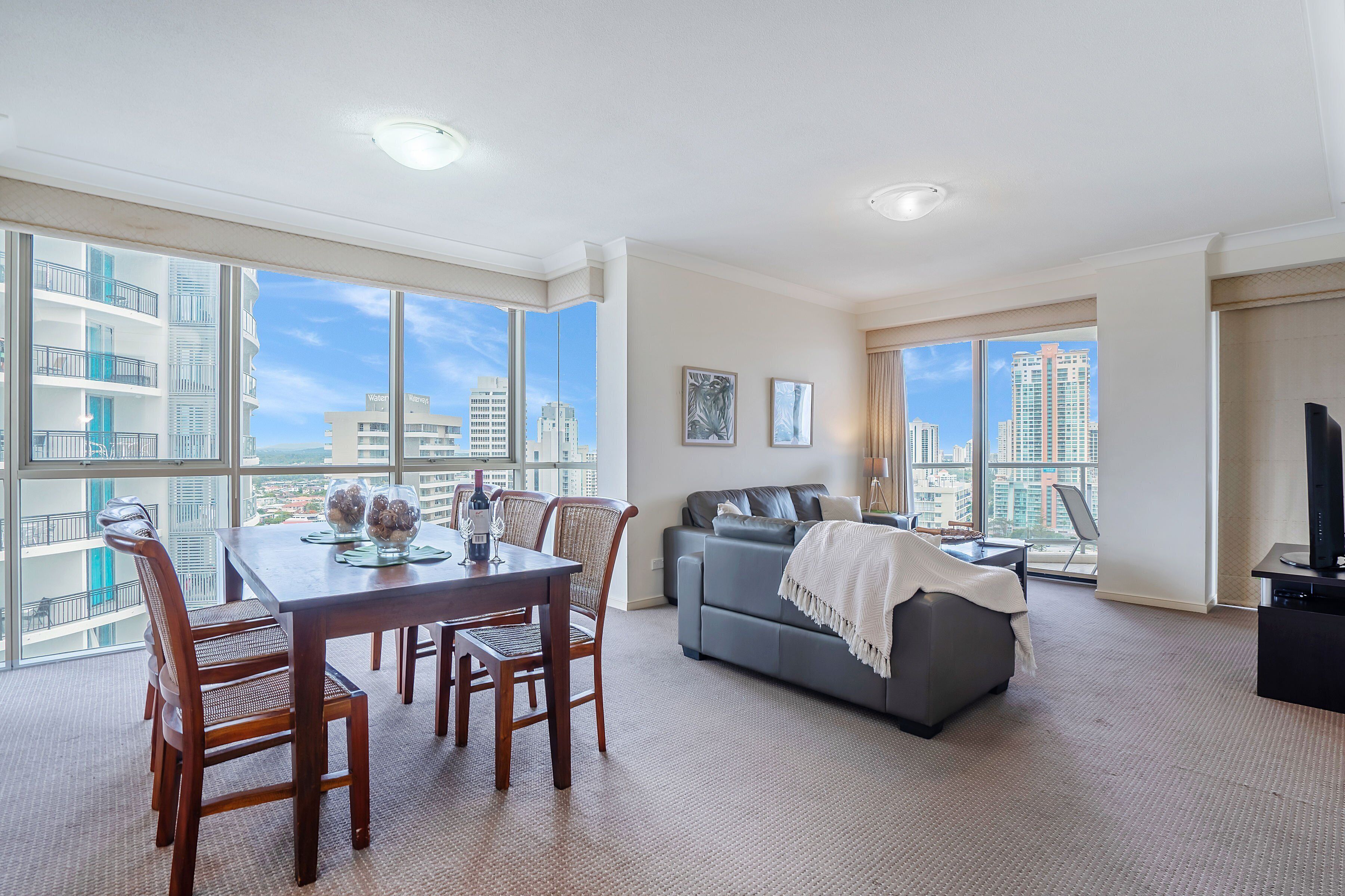 Chevron Renaissance Ocean View — image 8
