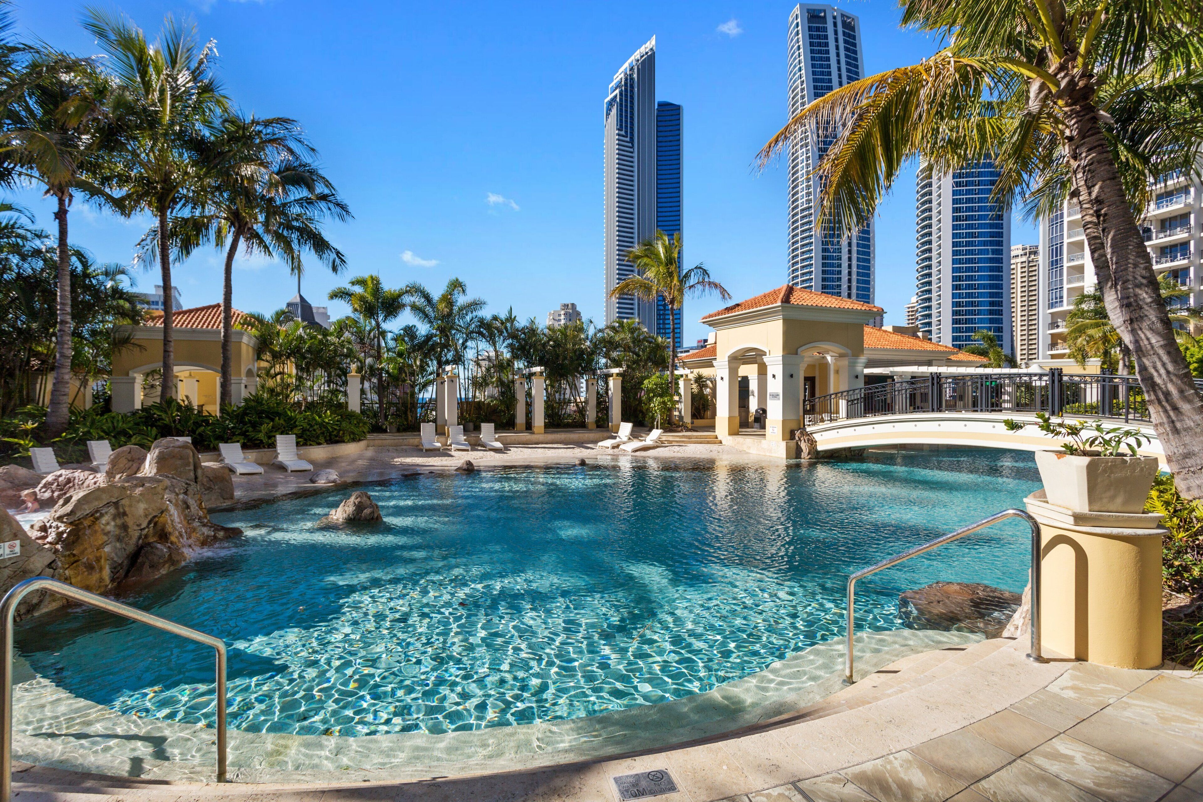 Chevron Renaissance Ocean View — image 3