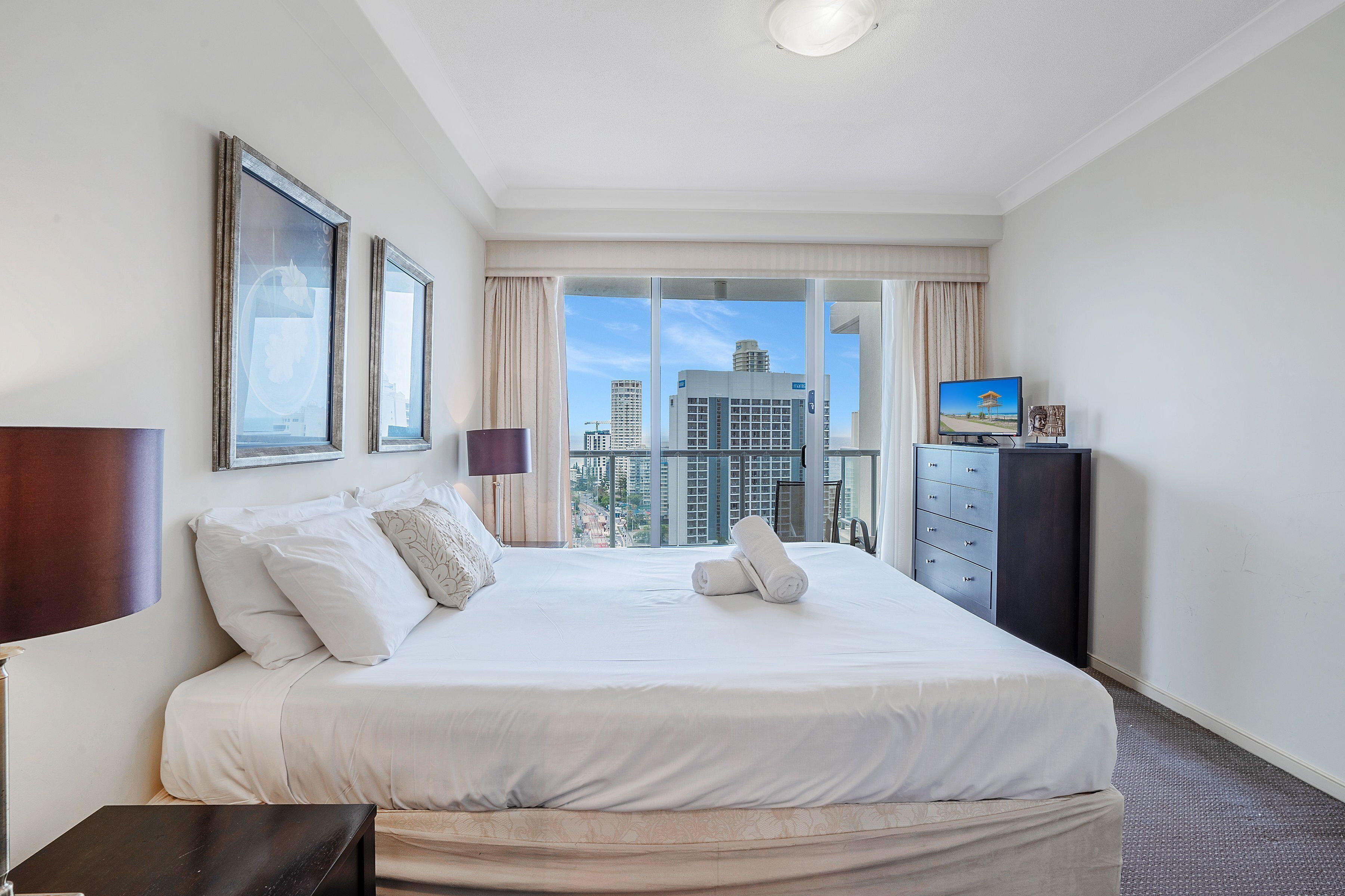Chevron Renaissance Ocean View — image 23