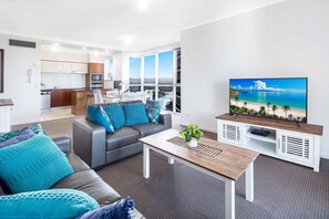 TV - Chevron Renaissance Ocean View (Surfers Paradise)
