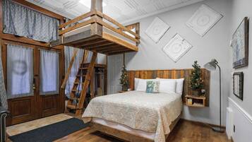 Tabla de planchar con plancha, wifi, ropa de cama