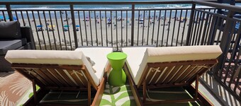 Over-sized Luxury Balcony with teak loungers! Modern Style in the Golden Mile