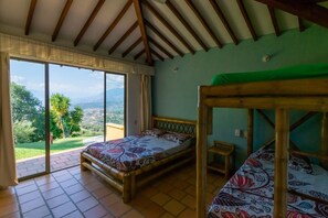 4 Schlafzimmer, Bettwäsche, Rollstuhlgeeignet