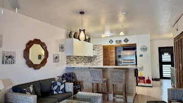 Älytelevisio, kirjoja