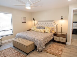 2 chambres, fer et planche à repasser, Wi-Fi, draps fournis