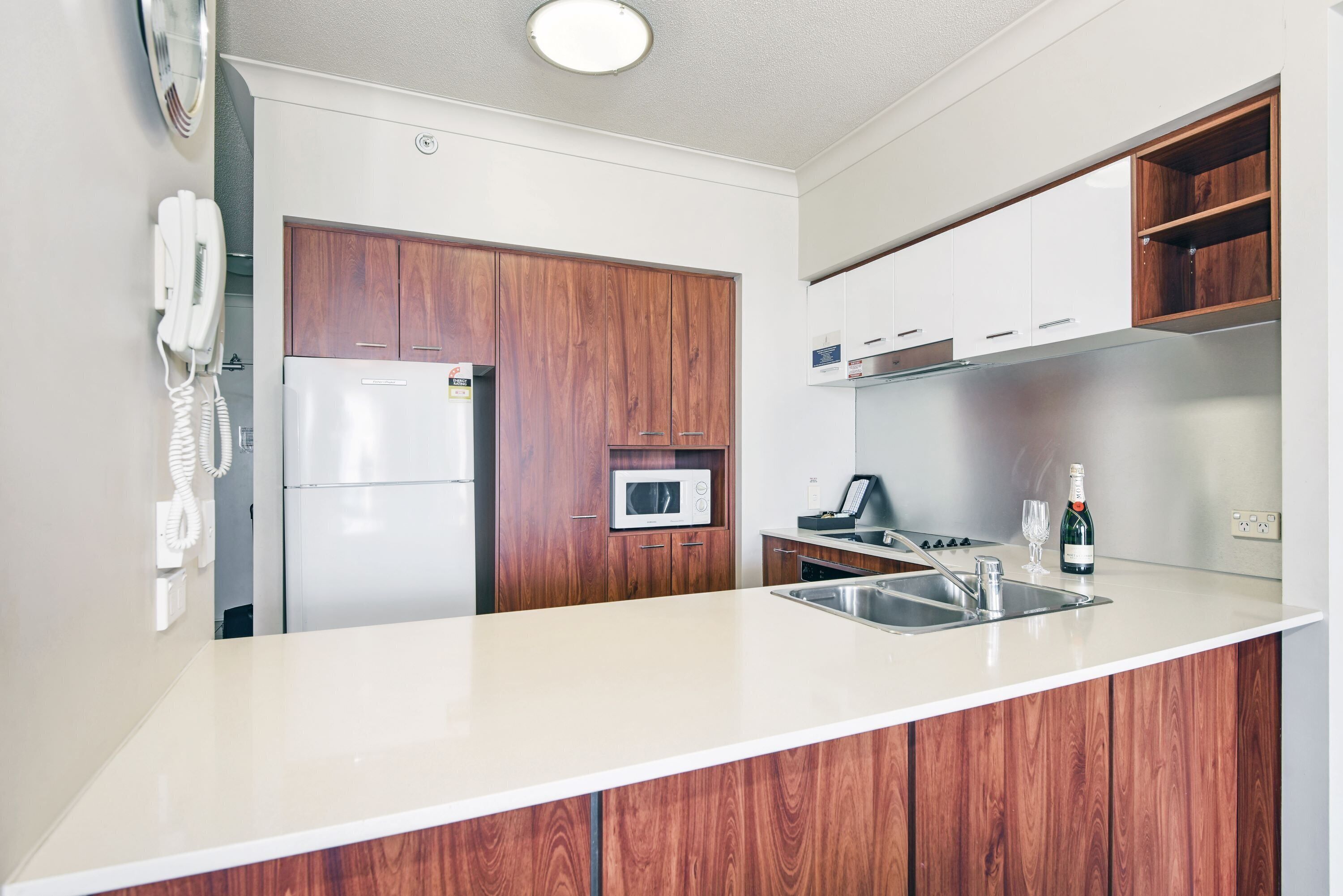 Chevron Renaissance Ocean View — image 14