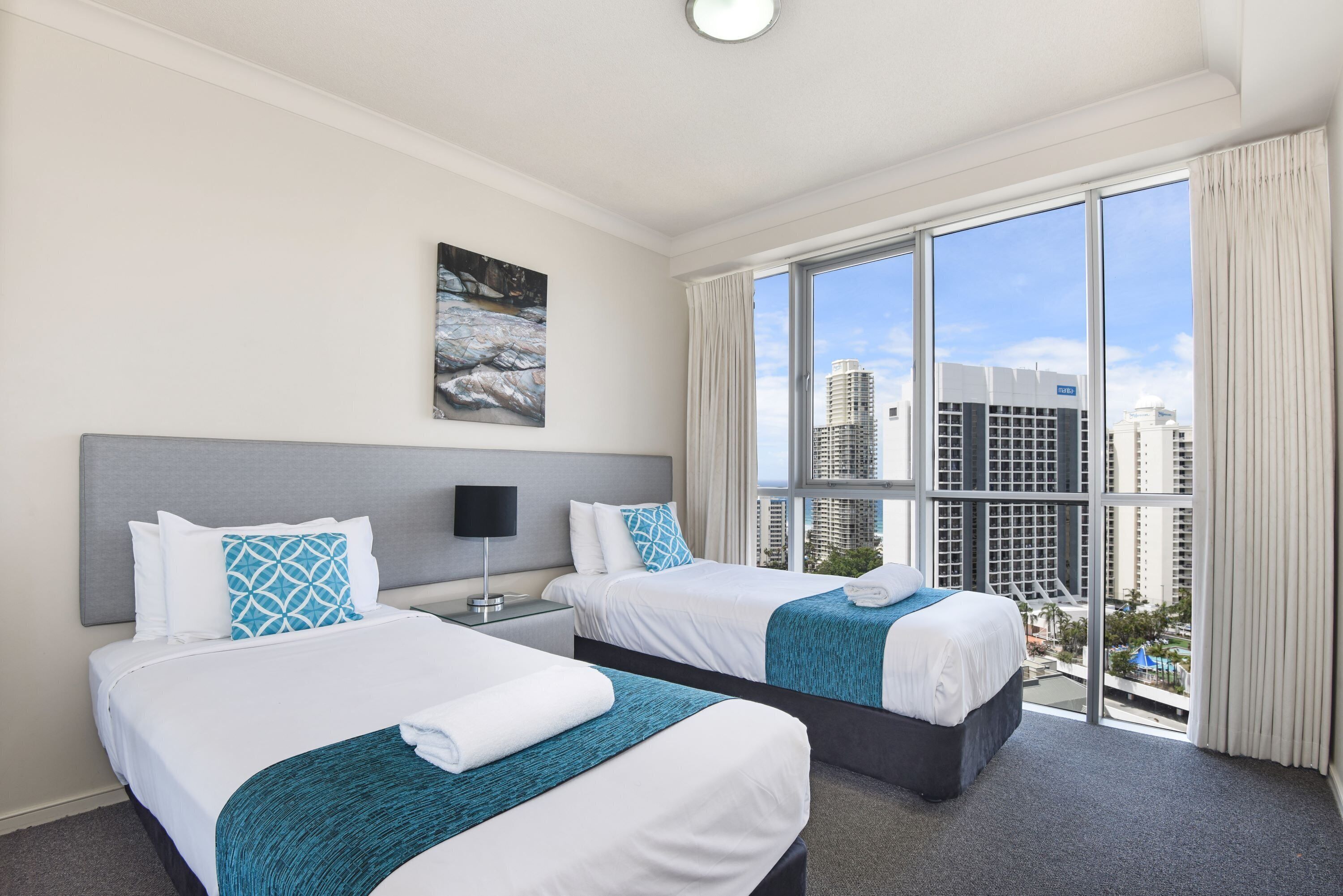 Chevron Renaissance Ocean View — image 19