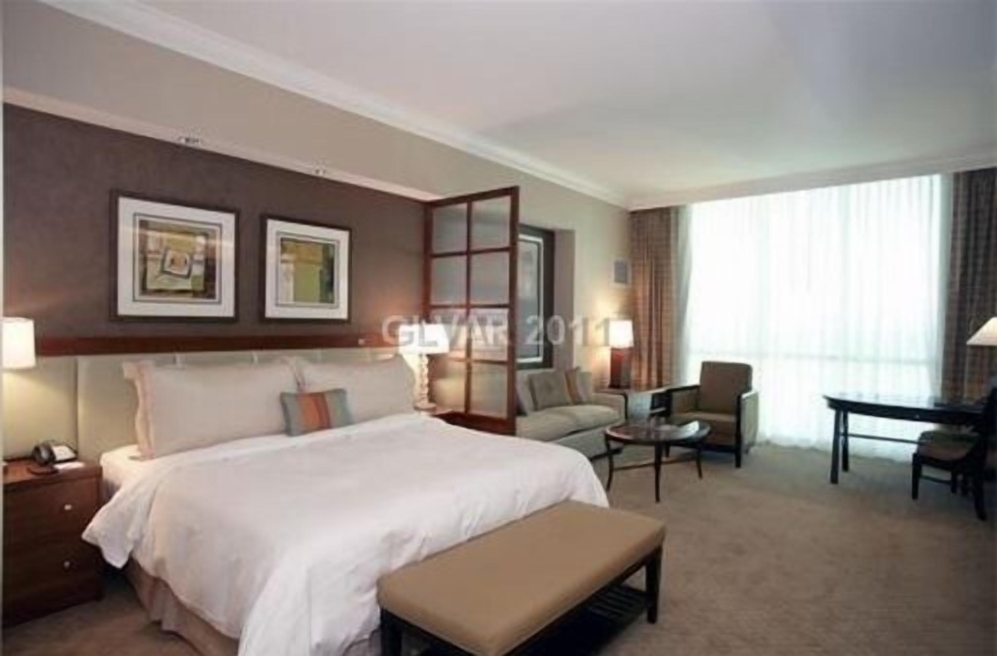 In-room safe, iron/ironing board, free WiFi, bed sheets