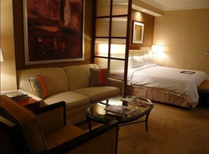 In-room safe, iron/ironing board, free WiFi, bed sheets