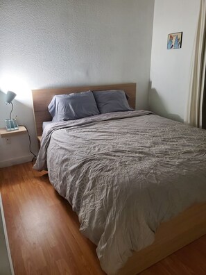 1 bedroom, in-room safe, desk, iron/ironing board - REMODELED Charming GasLamp Studio Loft with Balcony (San Diego)