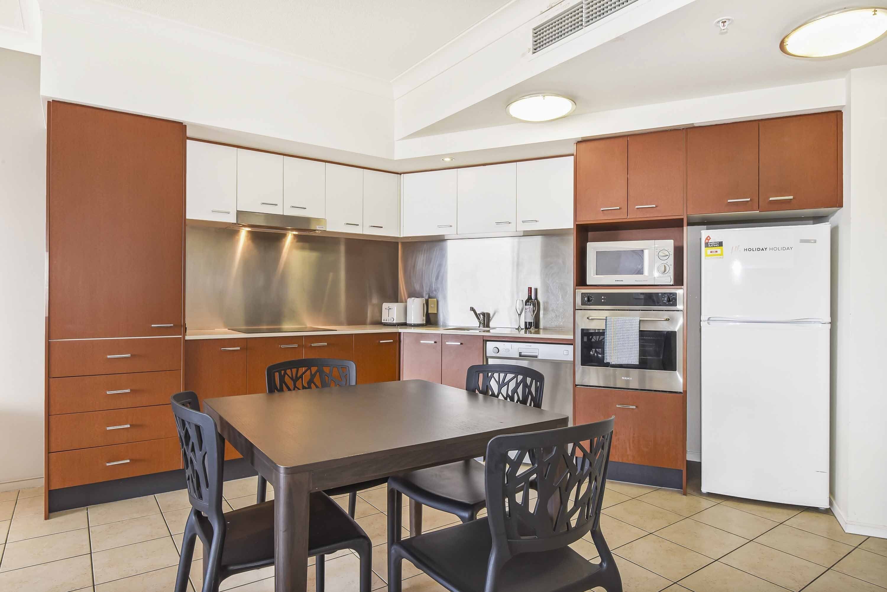 Chevron Renaissance Ocean View — image 4