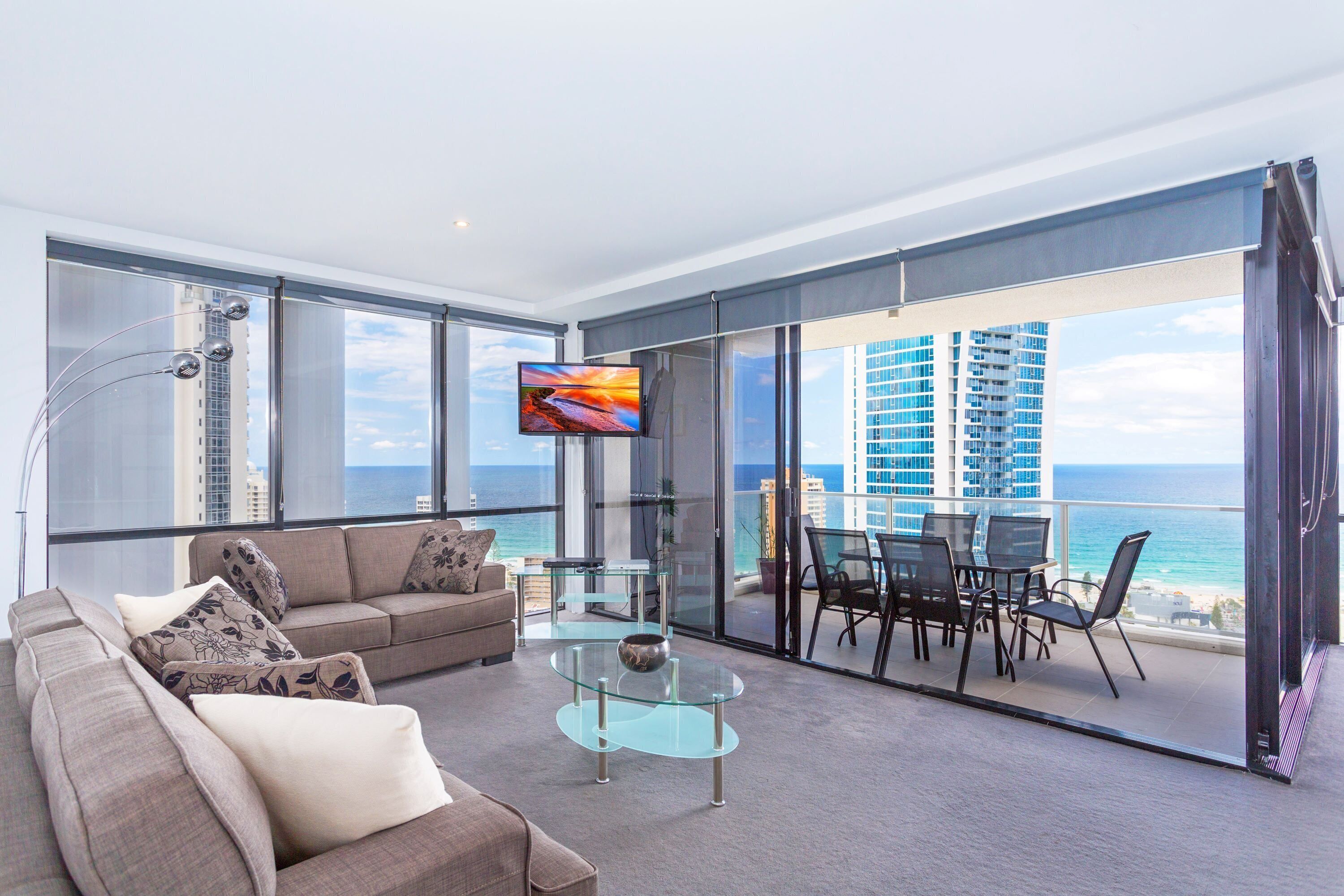 Circle on Cavill Level 25 Ocean & River View