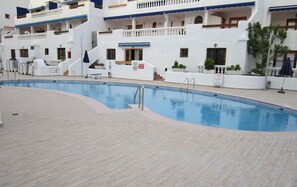 Et oppvarmet basseng