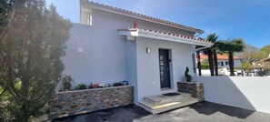Exterior - Quiet house 10 minutes from the ocean (tarnos)