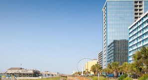 Exterior - SeaGlass Tower-Within walking distance to SkyWheel (Myrtle Beach)