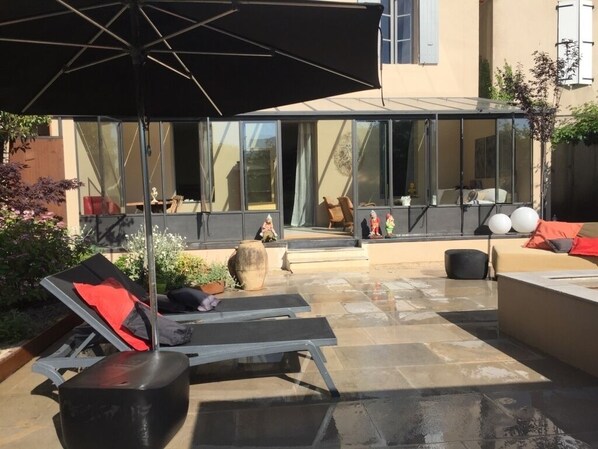 Terrace/patio - Townhouse 2 to 4 people with garden and pool classified 4 stars (Forcalquier)