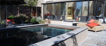 Casa adosada de 2 a 4 personas con jardín y piscina clasificada 4 estrellas