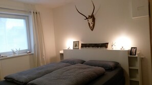 Bügeleisen/Bügelbrett, kostenloses WLAN, Bettwäsche, Rollstuhlgeeignet